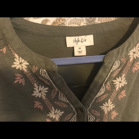 Style & Co embroidered boho top - Picture 3 of 4